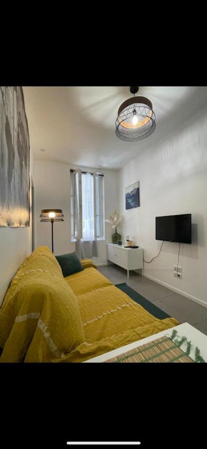 New! Charmant T2 Idealement Situe Au Coeur Du Centre Historique. เอ็ก-ซอง-โพรวองซ์ ภายนอก รูปภาพ
