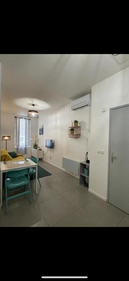 New! Charmant T2 Idealement Situe Au Coeur Du Centre Historique. เอ็ก-ซอง-โพรวองซ์ ภายนอก รูปภาพ